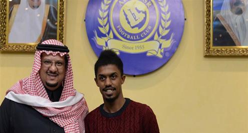 رسمياً بالصور.. ابراهيم غالب نصراوي حتى 2019